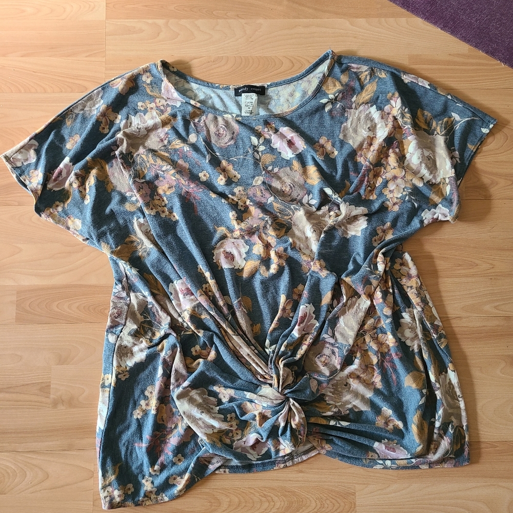 Floral Tee